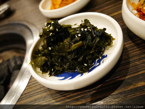台中北屯龍八燒肉,大份量的男子漢套餐,試圖征服那些愛嗑肉的男男女女 台中北屯龍八燒肉,大份量的男子漢套餐,試圖征服那些愛嗑肉的男男女女