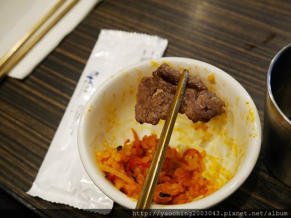台中北屯龍八燒肉,大份量的男子漢套餐,試圖征服那些愛嗑肉的男男女女 台中北屯龍八燒肉,大份量的男子漢套餐,試圖征服那些愛嗑肉的男男女女