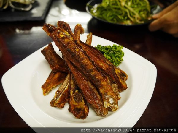 台中西屯 Yoshi唷嘻海鮮烤物,妖怪夜市的新店家進駐,主打各式海鮮烤物、日式料理 台中西屯 Yoshi唷嘻海鮮烤物,妖怪夜市的新店家進駐,主打各式海鮮烤物、日式料理
