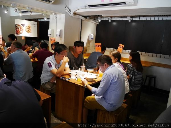 台北中山 雙月食品，養生美食台大醫院，不分四季皆宜的溫補湯品