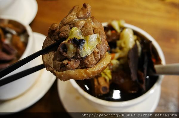 台北中山 雙月食品，養生美食台大醫院，不分四季皆宜的溫補湯品