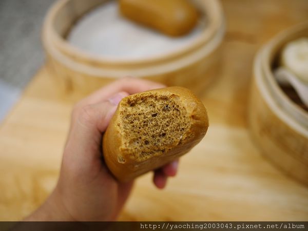 彰化員林 明聚香小鮮肉包,員林新吹起的小鮮肉旋風,源自南投老店 彰化員林 明聚香小鮮肉包,員林新吹起的小鮮肉旋風,源自南投老店
