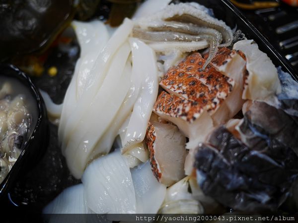 台中北屯 蟹驚艷海鮮餐廳，各種活跳跳生猛海鮮都能為您料理