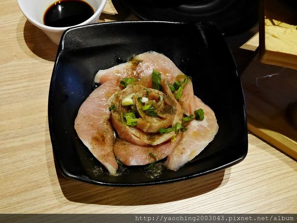 彰化 熊炭日式炭火燒肉，安格斯牛、紐西蘭生蠔都是很誠意的提供