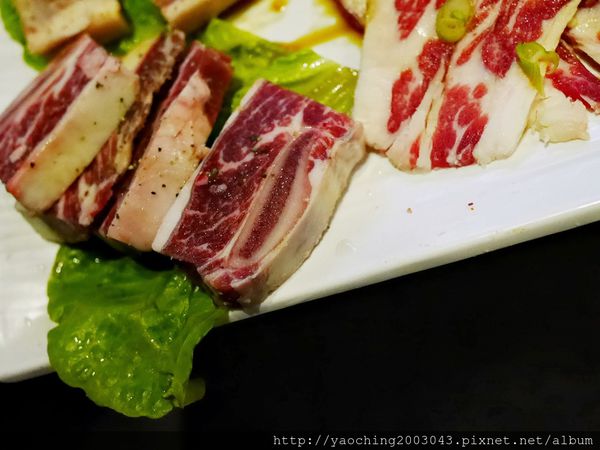 彰化 熊炭日式炭火燒肉，安格斯牛、紐西蘭生蠔都是很誠意的提供