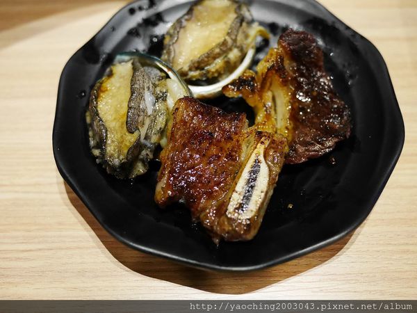 彰化 熊炭日式炭火燒肉，安格斯牛、紐西蘭生蠔都是很誠意的提供