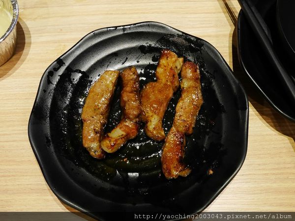 彰化 熊炭日式炭火燒肉，安格斯牛、紐西蘭生蠔都是很誠意的提供