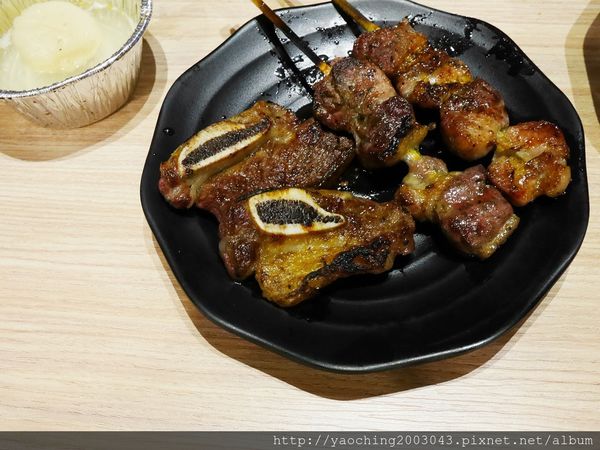 彰化 熊炭日式炭火燒肉，安格斯牛、紐西蘭生蠔都是很誠意的提供