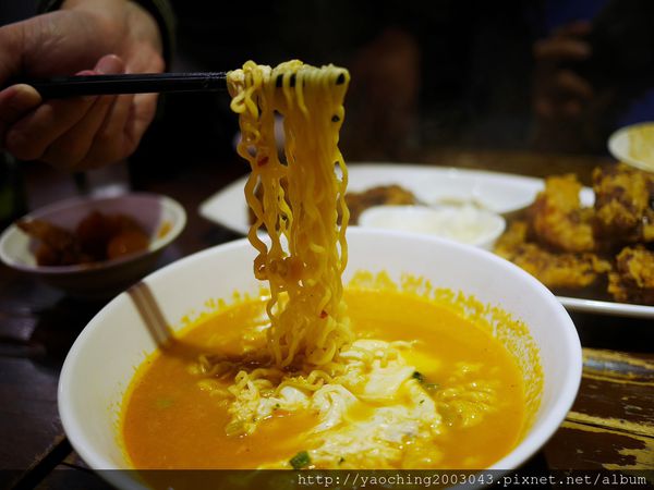 台中西屯 逢甲朴大哥韓式炸雞搬新家囉