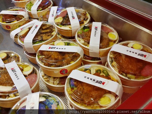 台中逢甲 鐵味食堂,打破一般便當店的傳統印象 台中逢甲 鐵味食堂,打破一般便當店的傳統印象