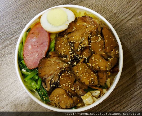 台中逢甲 鐵味食堂,打破一般便當店的傳統印象 台中逢甲 鐵味食堂,打破一般便當店的傳統印象