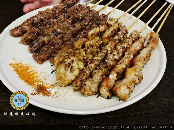 台中北區 維吾爾新疆燒烤，喜歡喝酒吃肉的有福了