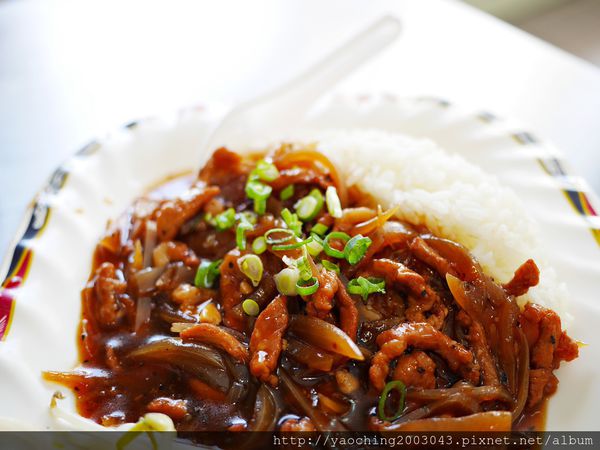 台中北屯 海南雞飯13號店鋪，鄰近太原車站與三光國中的低調店家