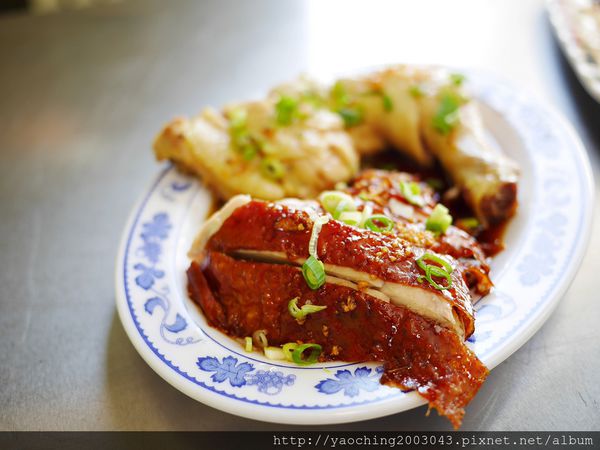 台中北屯 海南雞飯13號店鋪，鄰近太原車站與三光國中的低調店家