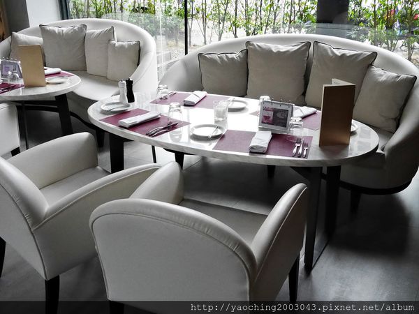 台中西屯 Beluga Restaurant Bar,街巷中的時尚餐酒館 台中西屯 Beluga Restaurant Bar,街巷中的時尚餐酒館