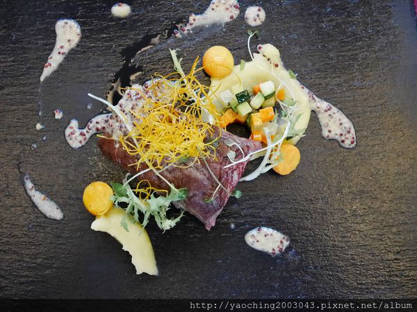 台中西屯 Beluga Restaurant Bar,街巷中的時尚餐酒館 台中西屯 Beluga Restaurant Bar,街巷中的時尚餐酒館
