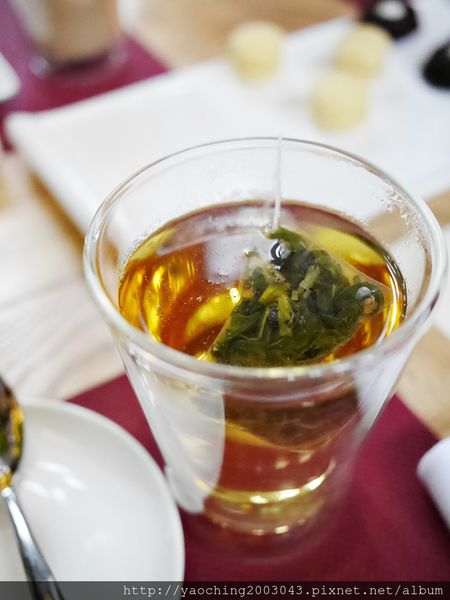 台中西屯 Beluga Restaurant Bar,街巷中的時尚餐酒館 台中西屯 Beluga Restaurant Bar,街巷中的時尚餐酒館