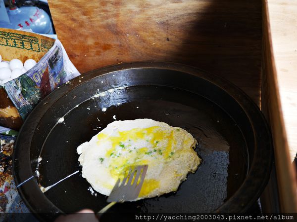 台中北屯 阿香古早味蛋餅,傳統麵糊製的蛋餅 台中北屯 阿香古早味蛋餅,傳統麵糊製的蛋餅