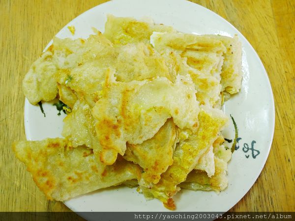 台中北屯 阿香古早味蛋餅,傳統麵糊製的蛋餅 台中北屯 阿香古早味蛋餅,傳統麵糊製的蛋餅