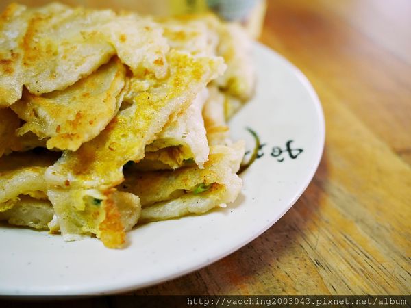 台中北屯 阿香古早味蛋餅,傳統麵糊製的蛋餅 台中北屯 阿香古早味蛋餅,傳統麵糊製的蛋餅