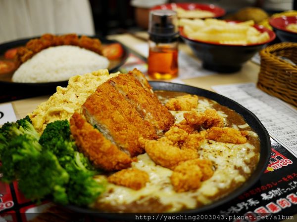 台中北區 野島家日式咖哩一中店,學區平價咖哩60元起,可隨自己的喜好來加料 台中北區 野島家日式咖哩一中店,學區平價咖哩60元起,可隨自己的喜好來加料