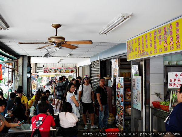 台南中西 2015全台最霸氣的芒果冰就在台南,邊吃邊享受眾人關注的眼光 台南中西 2015全台最霸氣的芒果冰就在台南,邊吃邊享受眾人關注的眼光