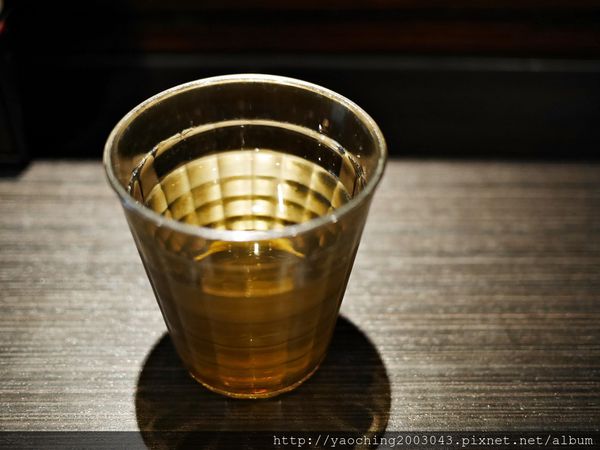 台中北區 豊拉麵 接近日本味的本格拉麵!厚片叉燒不膩口，續麵一球免費