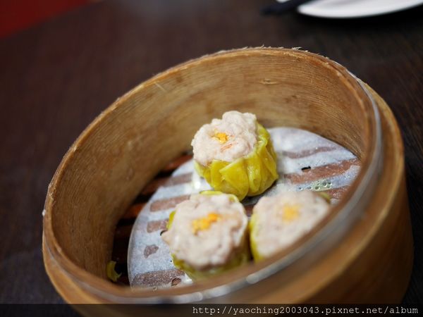 台南永康 港點 聯盈發 招牌脆皮叉燒不錯吃,絲襪奶茶必點 台南永康 港點 聯盈發 招牌脆皮叉燒不錯吃,絲襪奶茶必點