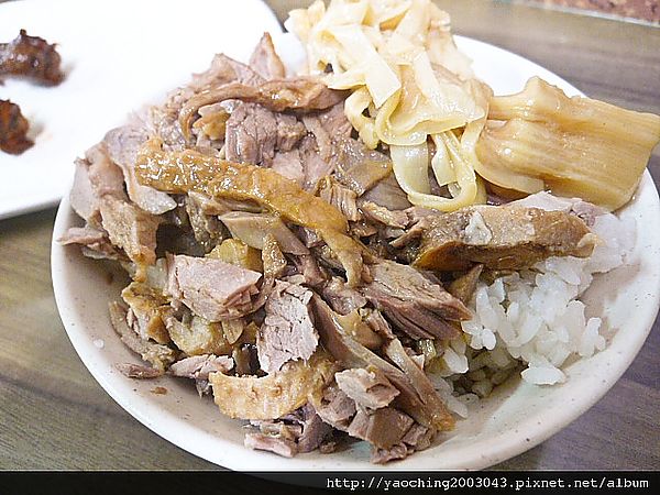 南屯廟旁老街美食-香滷鴨肉飯 南屯廟旁老街美食-香滷鴨肉飯
