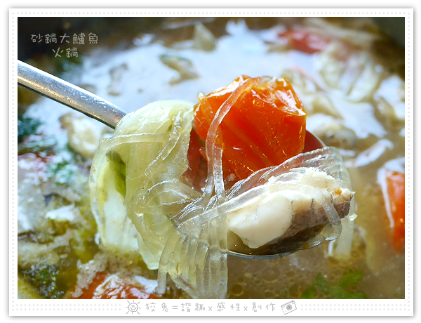 [台南食記] 夢東籬‧文平店~無錫排骨套餐&砂鍋大鱸魚火鍋！