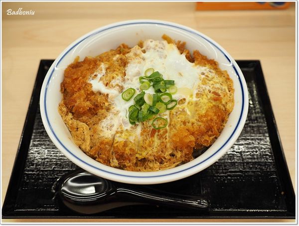 【食】【台北】吉豚屋かつや．日本國民豬排店的台灣一號店