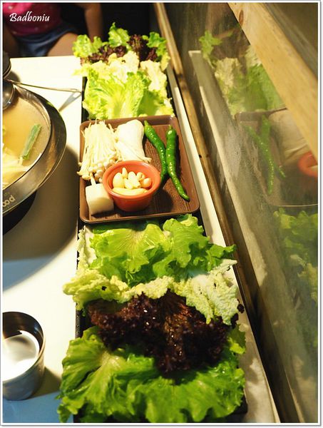 【食】【台北】韓國第一品牌 八色韓式烤肉．大口吃下八種口味五花肉，好滿足!