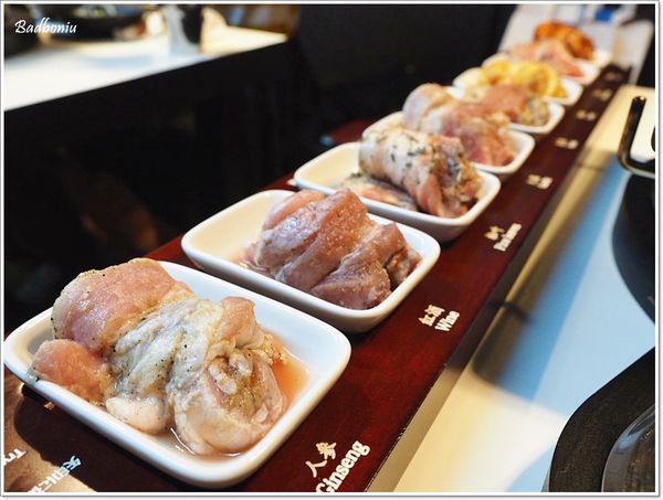 【食】【台北】韓國第一品牌 八色韓式烤肉．大口吃下八種口味五花肉，好滿足!