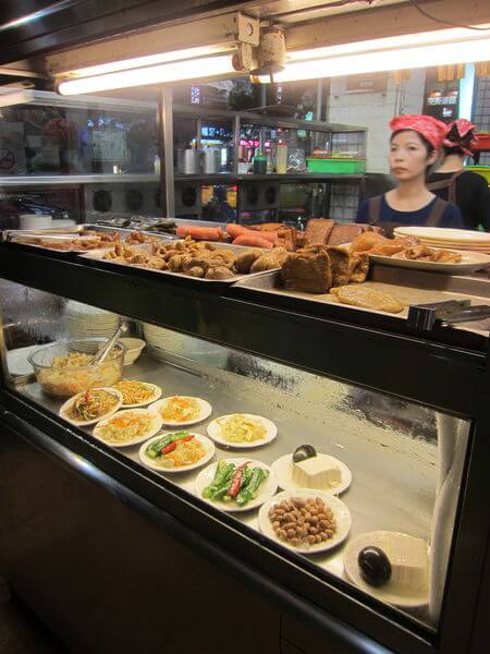 高雄鼓山區=<食>麵子館~嫂子賣餃子，麵子館當然賣麵子啊=