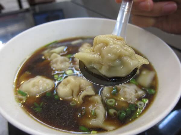 高雄鼓山區=<食>麵子館~嫂子賣餃子，麵子館當然賣麵子啊=