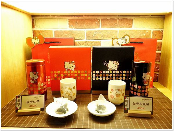 【食】【台南】HELLO KITTY 呷茶 Chat Day - 呷茶不呷飽的主題茶館