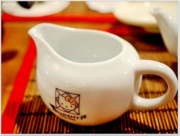 【食】【台南】HELLO KITTY 呷茶 Chat Day - 呷茶不呷飽的主題茶館