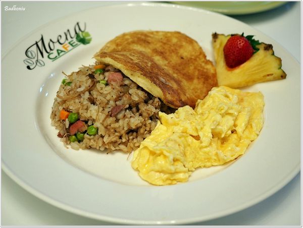【食】【台北】Moena Cafe.夏威夷最佳早餐名店、還有風靡日本的夏威夷第一名鬆餅,在台灣也吃得到了! 【食】【台北】Moena Cafe.夏威夷最佳早餐名店、還有風靡日本的夏威夷第一名鬆餅,在台灣也吃得到了!