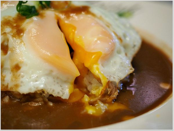 【食】【台北】Moena Cafe.夏威夷最佳早餐名店、還有風靡日本的夏威夷第一名鬆餅,在台灣也吃得到了! 【食】【台北】Moena Cafe.夏威夷最佳早餐名店、還有風靡日本的夏威夷第一名鬆餅,在台灣也吃得到了!