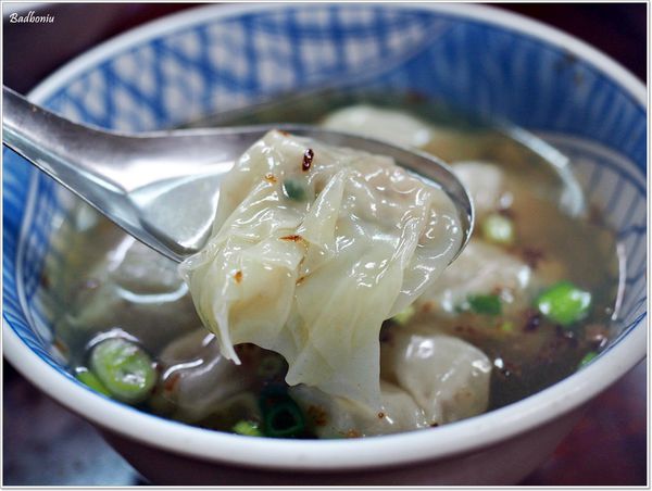 【食】【宜蘭】汕頭餛飩麵.真材實料的炸醬麵及餛飩湯 【食】【宜蘭】汕頭餛飩麵.真材實料的炸醬麵及餛飩湯