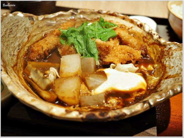 【食】【桃園】大戶屋Ootoya 日本料理餐廳遠百店．想吃好吃日式定食更方便了!