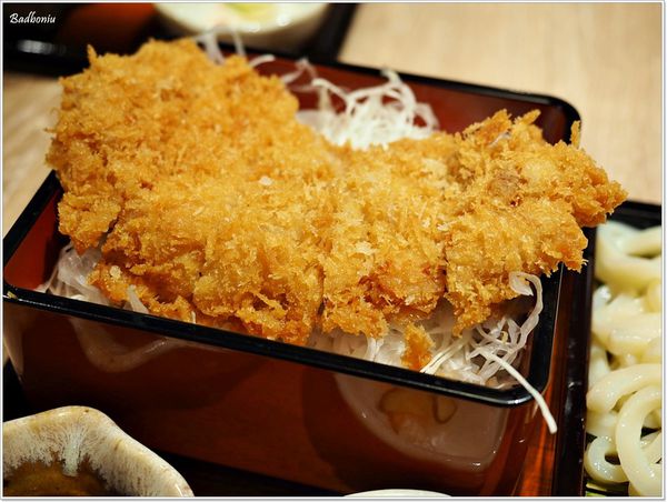 【食】【桃園】大戶屋Ootoya 日本料理餐廳遠百店．想吃好吃日式定食更方便了!