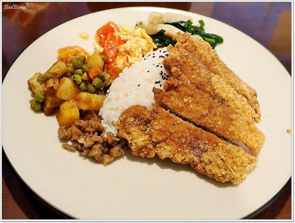 【食】【桃園】蜀川担担麵/牛肉麵 - 只有辣味沒有川味 【食】【桃園】蜀川担担麵/牛肉麵 - 只有辣味沒有川味