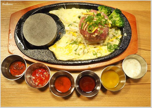 【食】【台北】Oh!My Stone 新鮮手作球牛排．享受DIY漢堡排的樂趣!