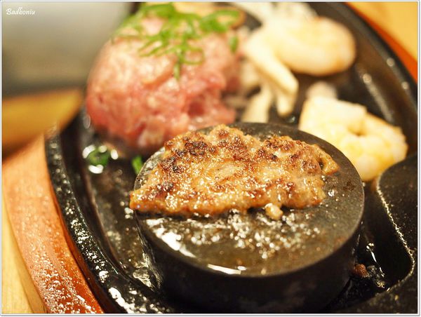 【食】【台北】Oh!My Stone 新鮮手作球牛排．享受DIY漢堡排的樂趣!