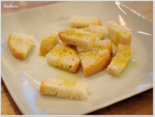 【食】【桃園】EVOO Bakery&Restaurant.純正義大利老外做的義大利料理 【食】【桃園】EVOO Bakery&Restaurant.純正義大利老外做的義大利料理