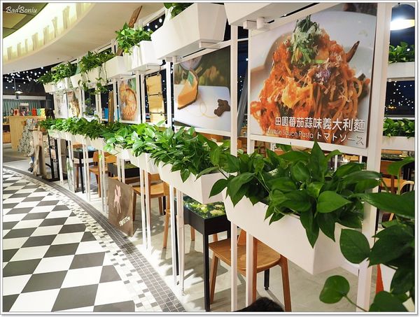 【食】【台北】菠啾花園Potager Garden@ATT 4 FUN．菠啾野草水在FamilyMart也可以買到囉~