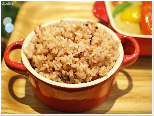 【食】【台北】菠啾花園Potager Garden@ATT 4 FUN．菠啾野草水在FamilyMart也可以買到囉~