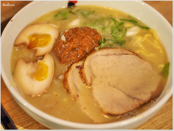 【食】【台北】鳥人拉麵Totto Ramen．紐約的必吃拉麵也來台灣開店了!