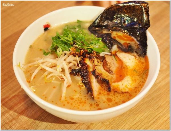 【食】【台北】鳥人拉麵Totto Ramen．紐約的必吃拉麵也來台灣開店了!